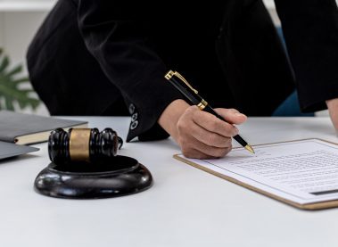 When Should You Take a Plea Deal?